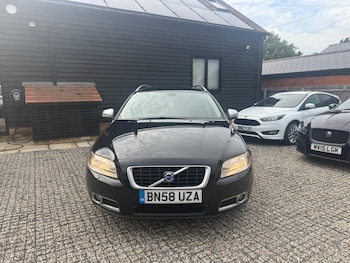 Used Volvo V70 2008 for sale - 76137915: Photo