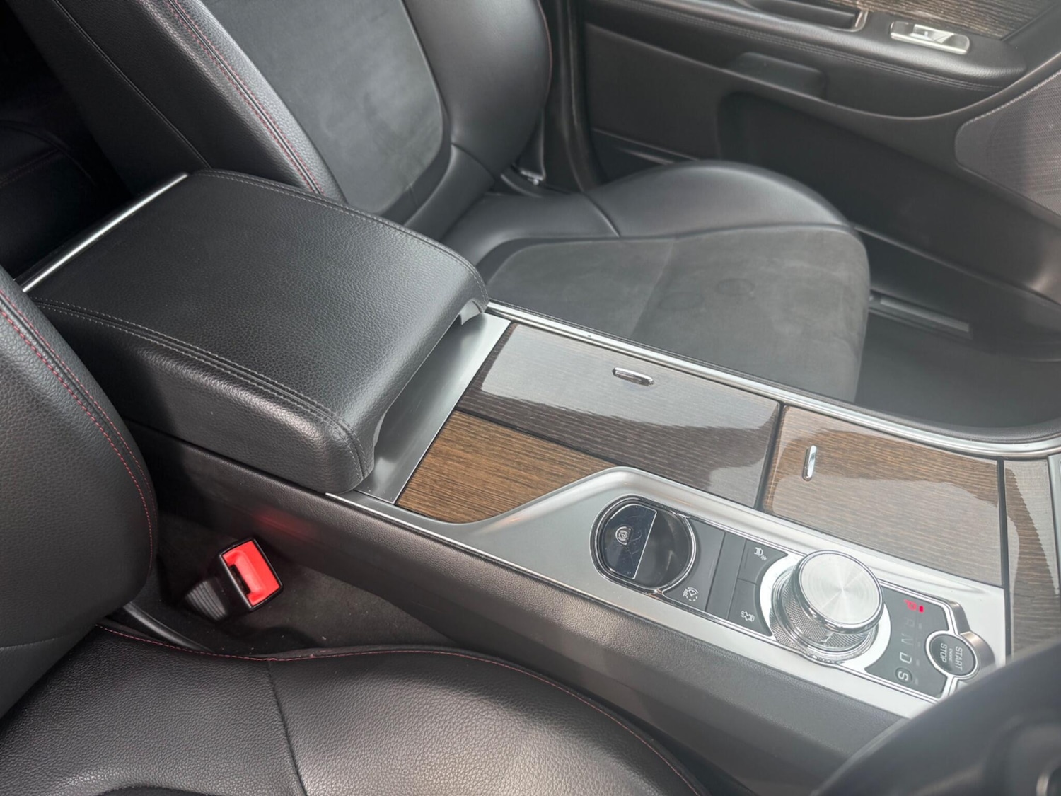 Used Jaguar XF 2015 for sale - 76135868: Photo 20
