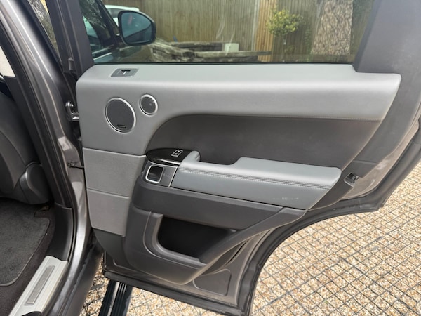 Used Land Rover Range Rover Sport 2015 for sale - 76247884: Photo 22