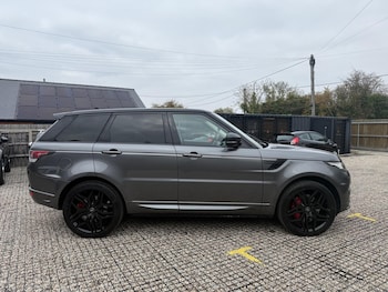 Used Land Rover Range Rover Sport 2015 for sale - 76247884: Photo 4