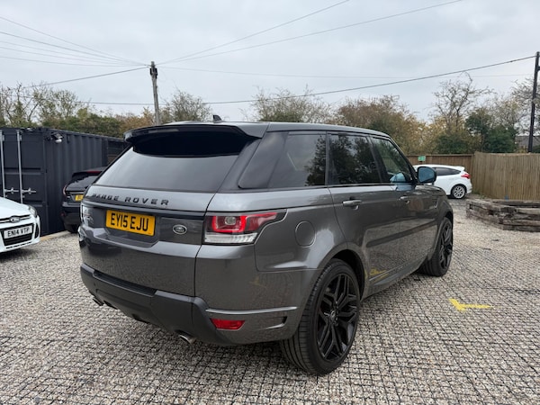 Used Land Rover Range Rover Sport 2015 for sale - 76247884: Photo 5