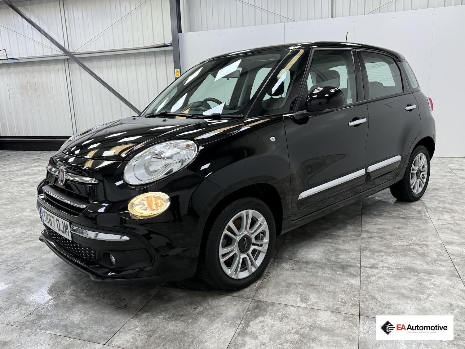 Used Fiat 500L 2017 for sale - 77791335: Photo 3