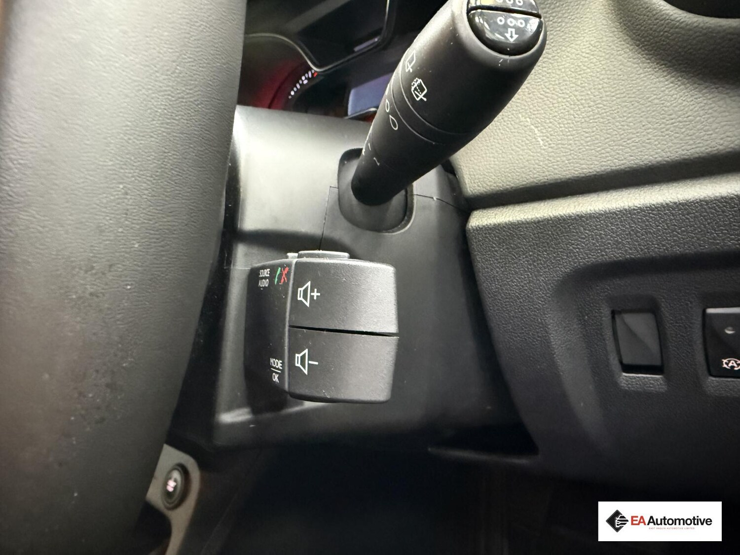 Used Renault Captur 2018 for sale - 77791331: Photo 15