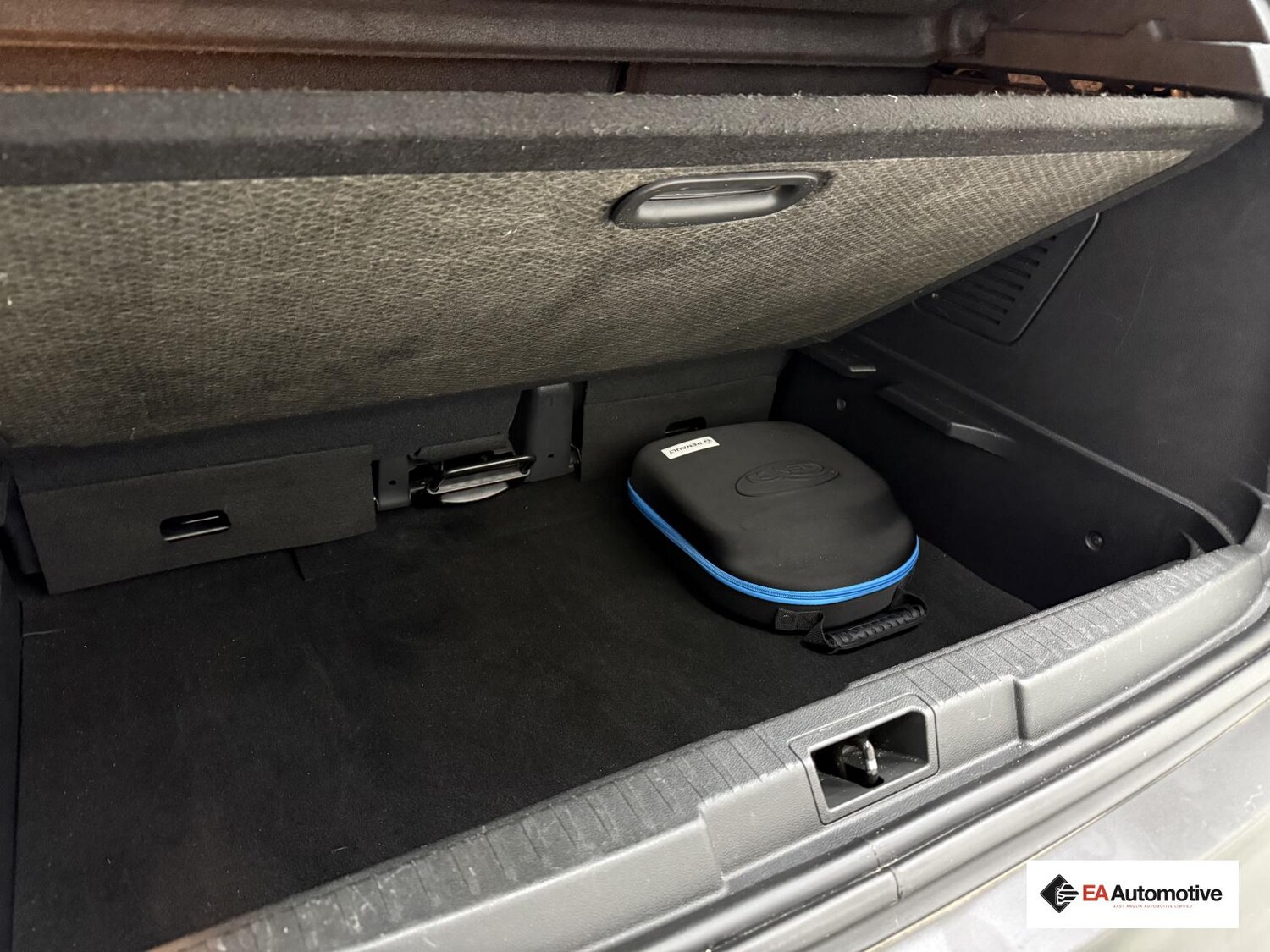 Used Renault Captur 2018 for sale - 77791331: Photo 25