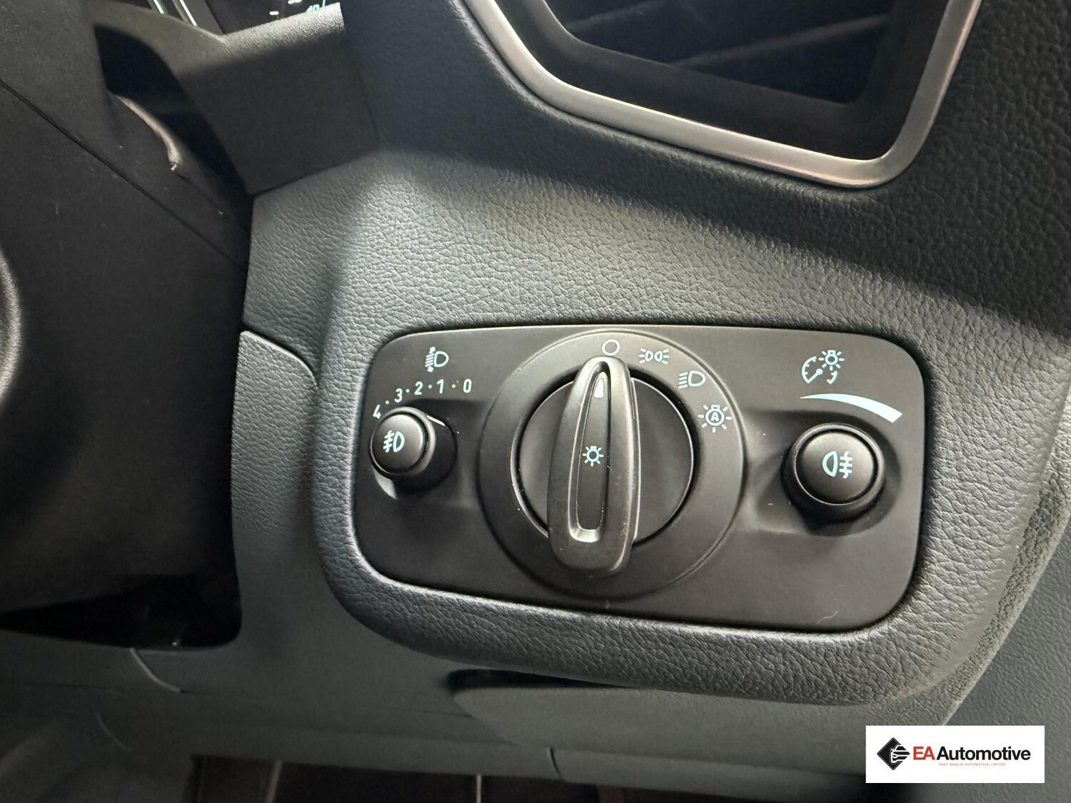 Used Ford Grand C-Max 2014 for sale - 77791337: Photo 11