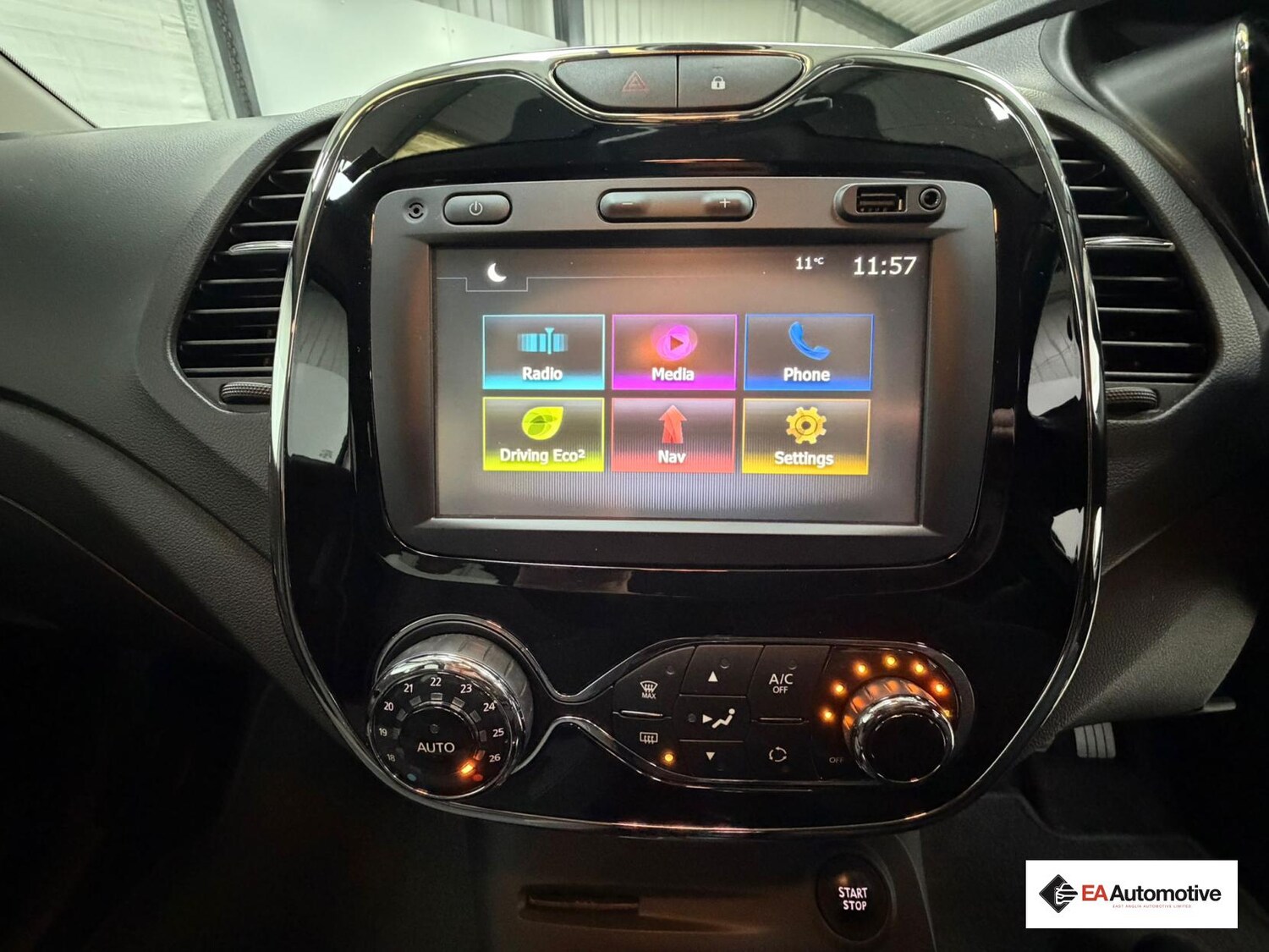 Used Renault Captur 2017 for sale - 77791344: Photo 12