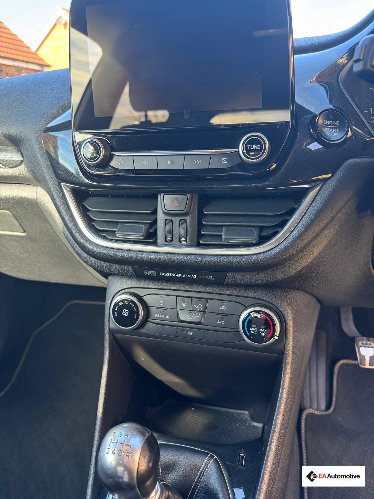 Used Ford Fiesta 2018 for sale - 77802171: Photo 5