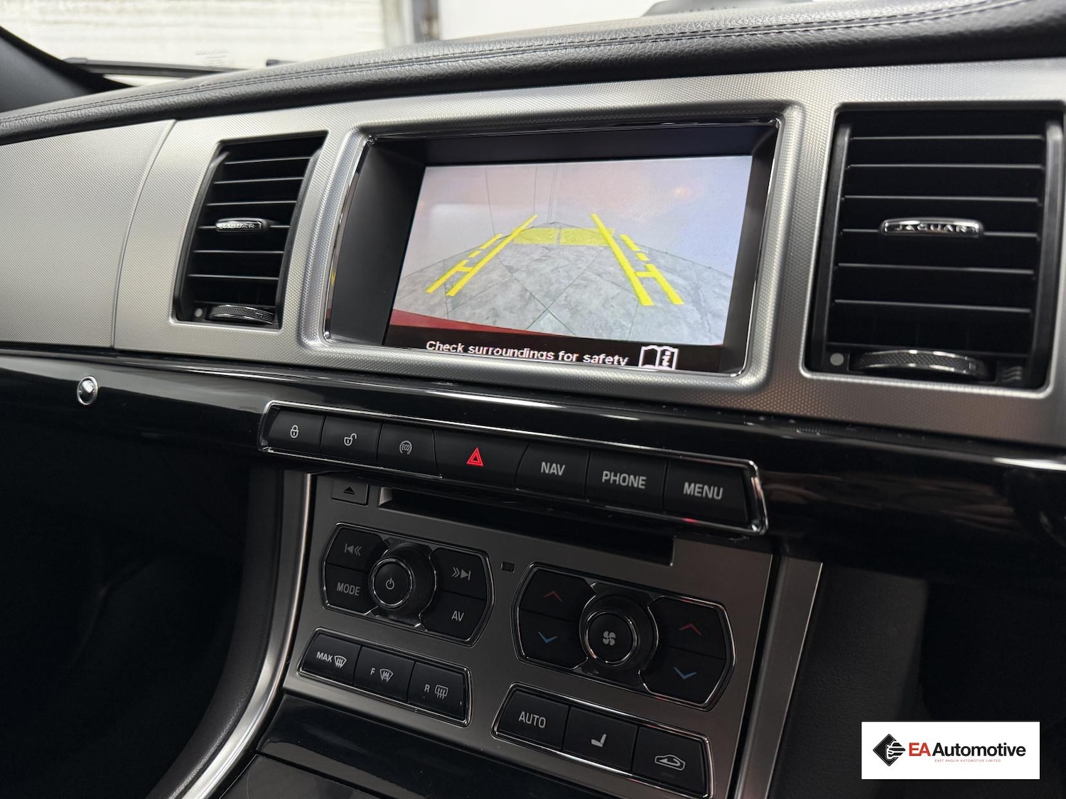 Used Jaguar XF 2015 for sale - 77791334: Photo 18