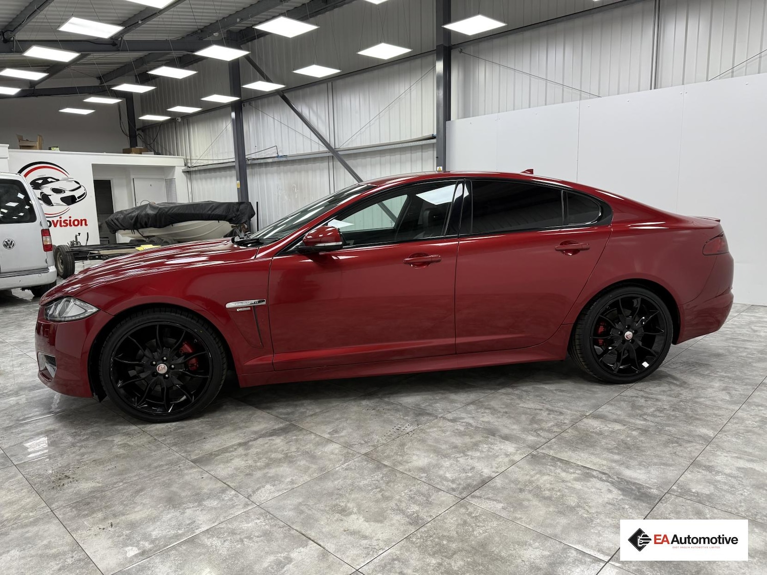 Used Jaguar XF 2015 for sale - 77791334: Photo 4
