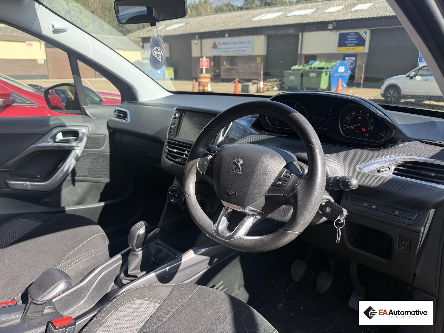 Used Peugeot 2008 2016 for sale - 77975649: Photo 3
