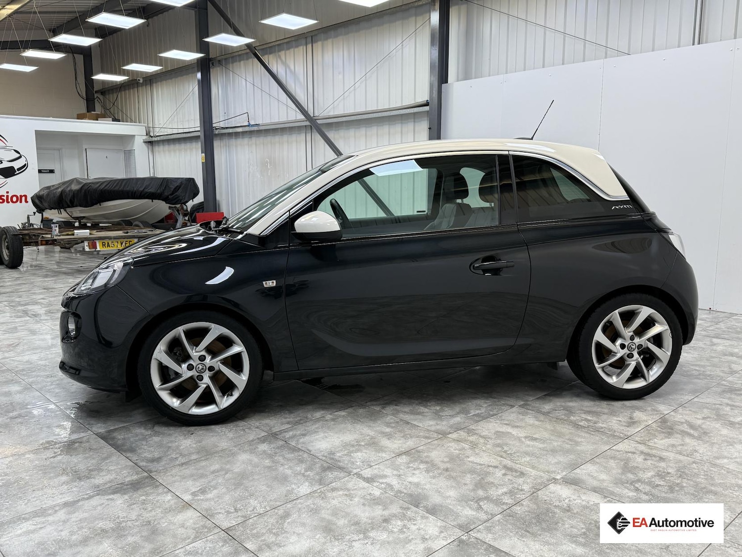 Used Vauxhall ADAM 2016 for sale - 77791328: Photo 4