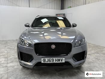 Used Jaguar F-Pace 2019 for sale - 79748322: Photo