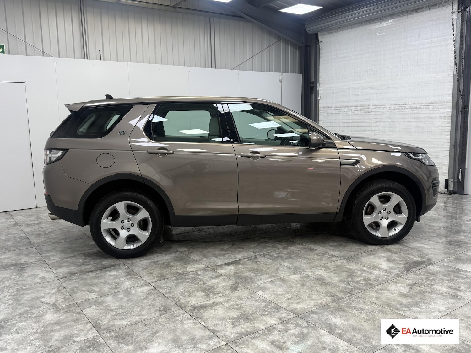 Used Land Rover Discovery Sport 2016 for sale - 77791326: Photo 10