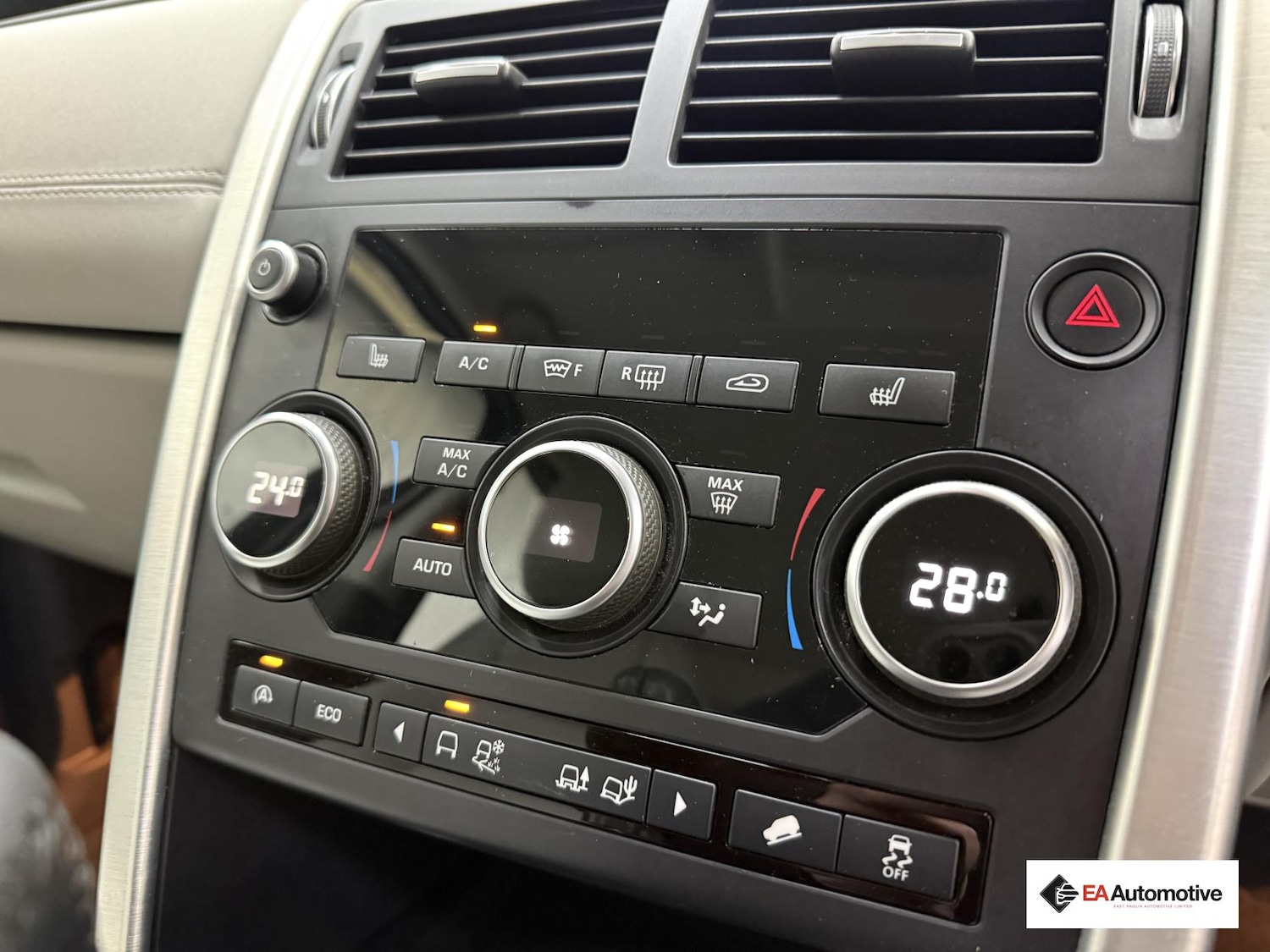 Used Land Rover Discovery Sport 2016 for sale - 77791326: Photo 16