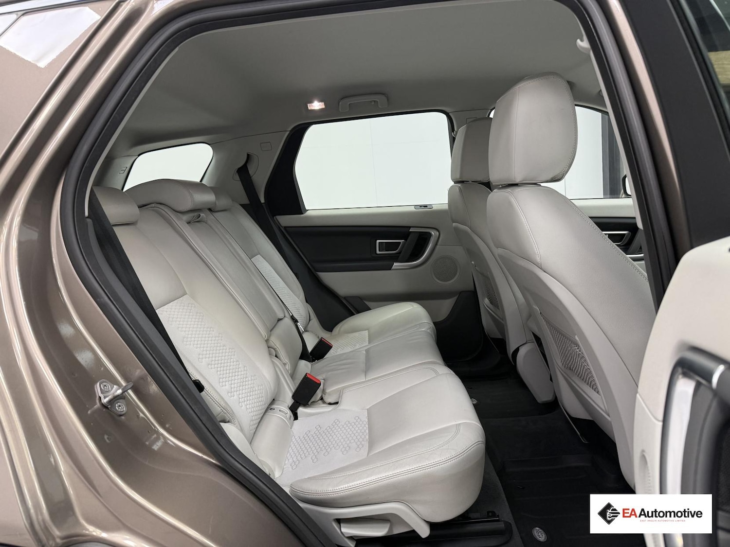 Used Land Rover Discovery Sport 2016 for sale - 77791326: Photo 21