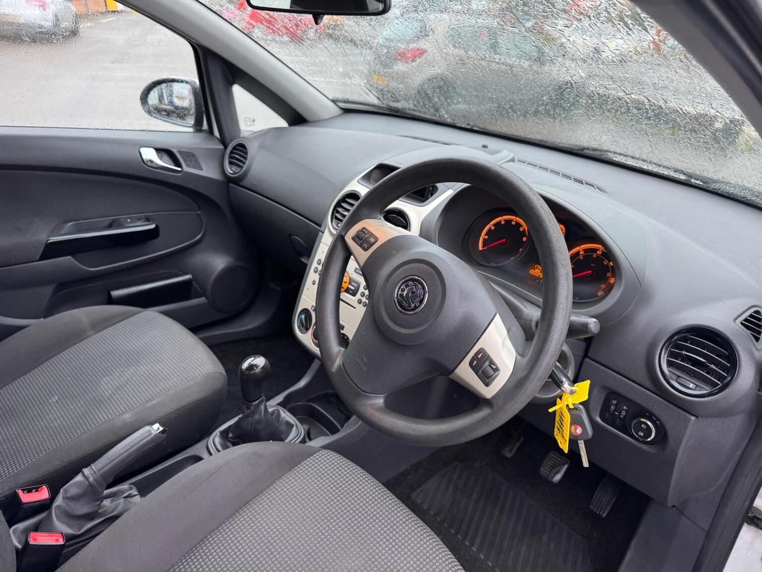 Used Vauxhall Corsa 2010 for sale - 76576908: Photo 11