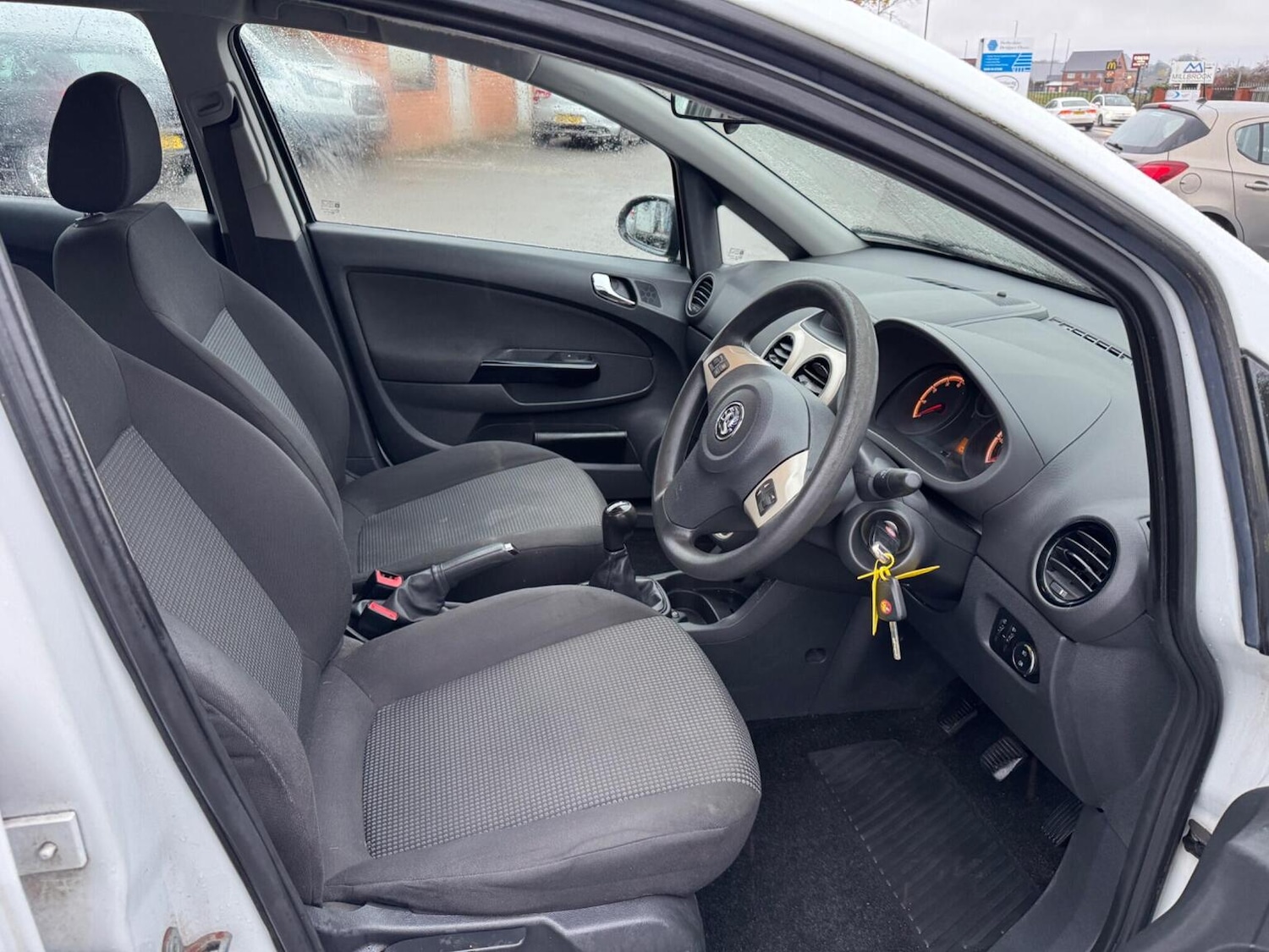 Used Vauxhall Corsa 2010 for sale - 76576908: Photo 15