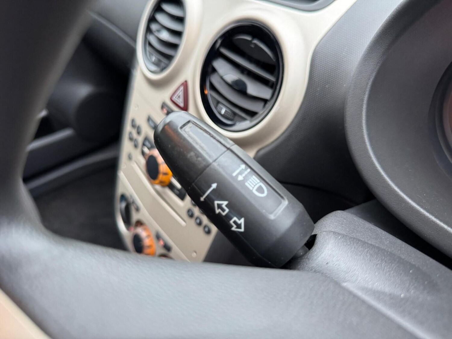 Used Vauxhall Corsa 2010 for sale - 76576908: Photo 20