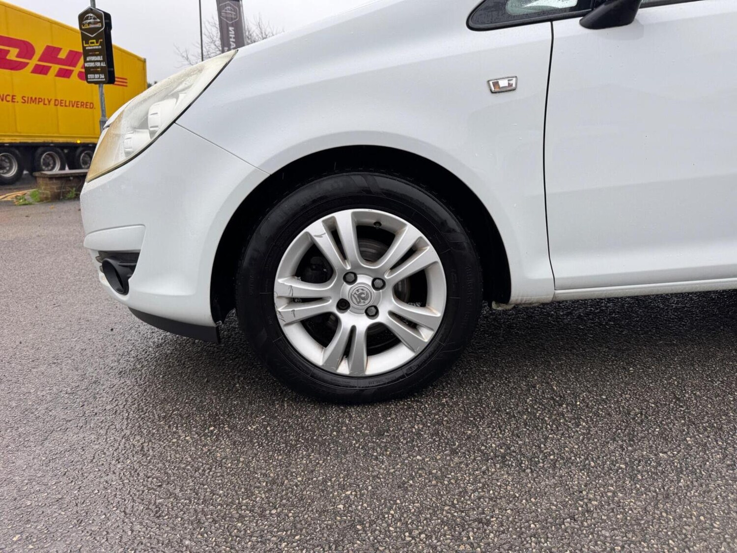 Used Vauxhall Corsa 2010 for sale - 76576908: Photo 28