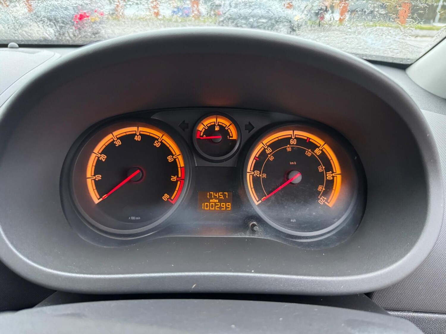 Used Vauxhall Corsa 2010 for sale - 76576908: Photo 30