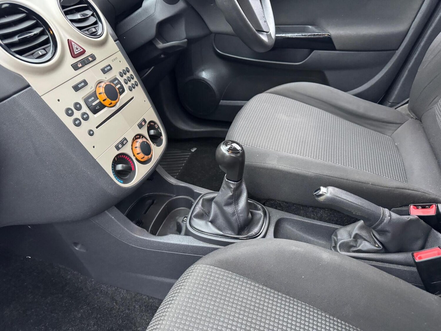 Used Vauxhall Corsa 2010 for sale - 76576908: Photo 45