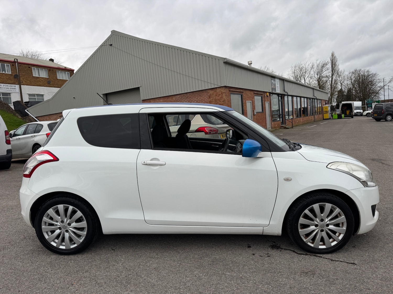 Used Suzuki Swift 2012 for sale - 77679410: Photo 6