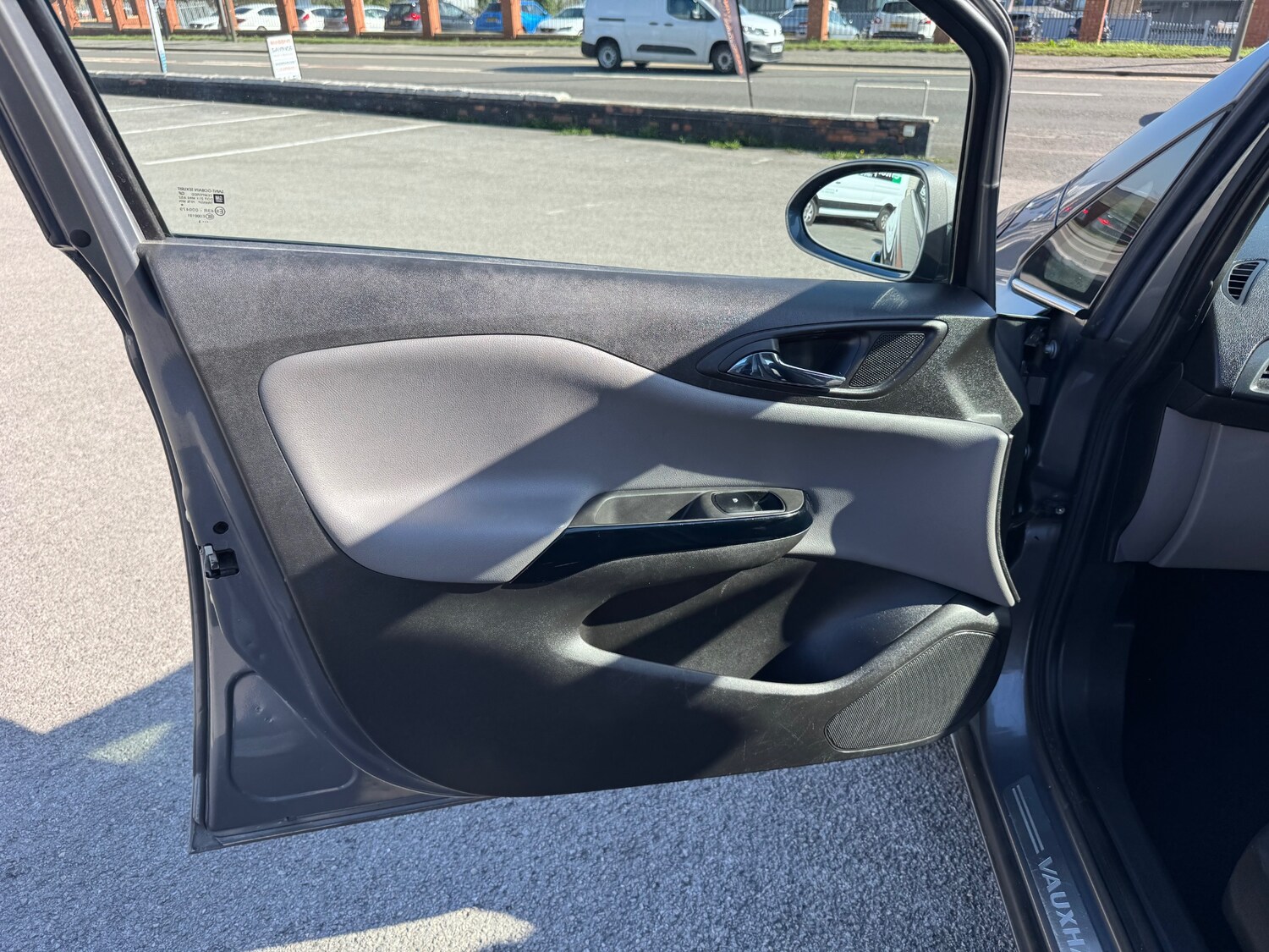 Used Vauxhall Corsa 2015 for sale - 77943622: Photo 21