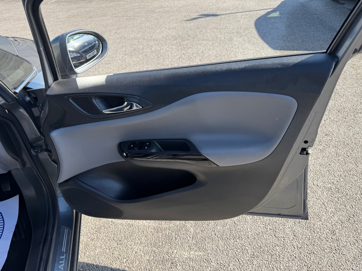 Used Vauxhall Corsa 2015 for sale - 77943622: Photo 7