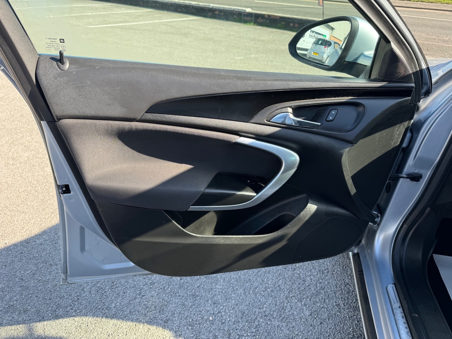 Used Vauxhall Insignia 2017 for sale - 77943603: Photo 22