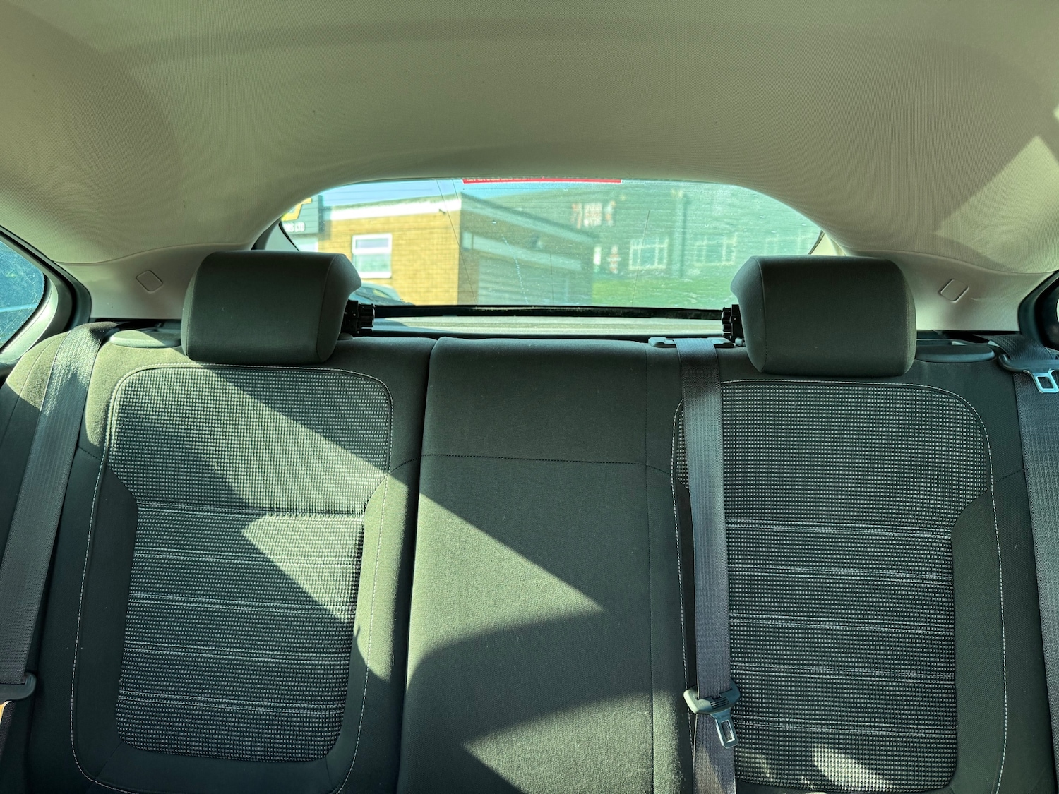 Used Vauxhall Insignia 2017 for sale - 77943603: Photo 26