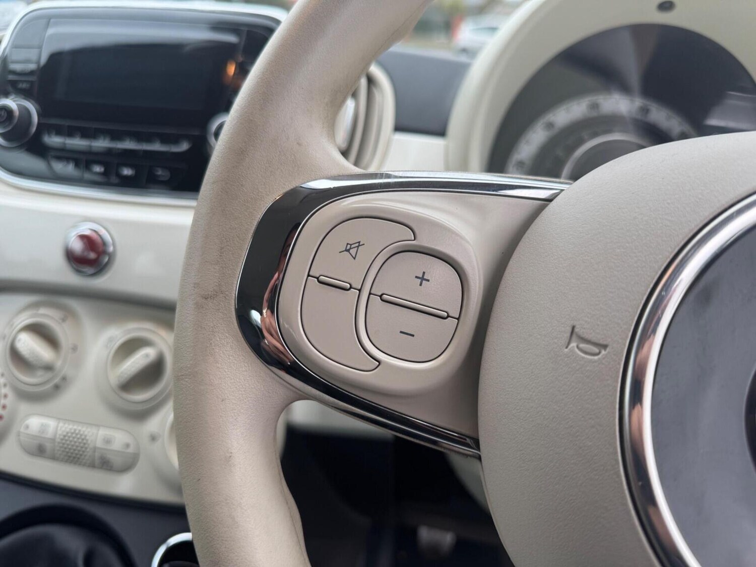 Used Fiat 500 2016 for sale - 76576877: Photo 33