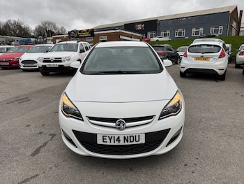 Used Vauxhall Astra 2014 for sale - 77679370: Photo