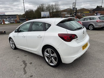 Used Vauxhall Astra 2014 for sale - 77679370: Photo