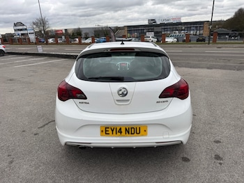 Used Vauxhall Astra 2014 for sale - 77679370: Photo