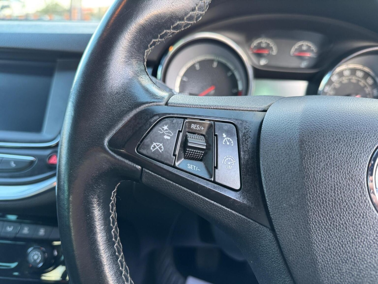 Used Vauxhall Astra 2016 for sale - 76699342: Photo 39