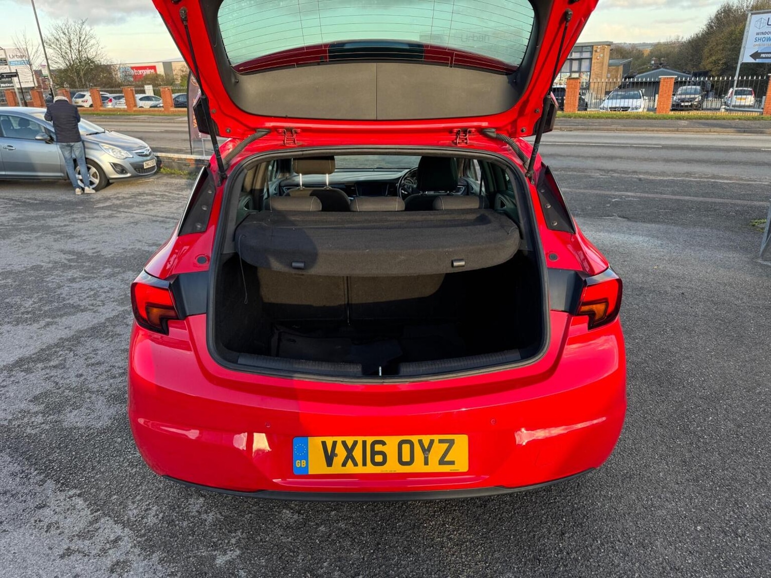 Used Vauxhall Astra 2016 for sale - 76699342: Photo 6