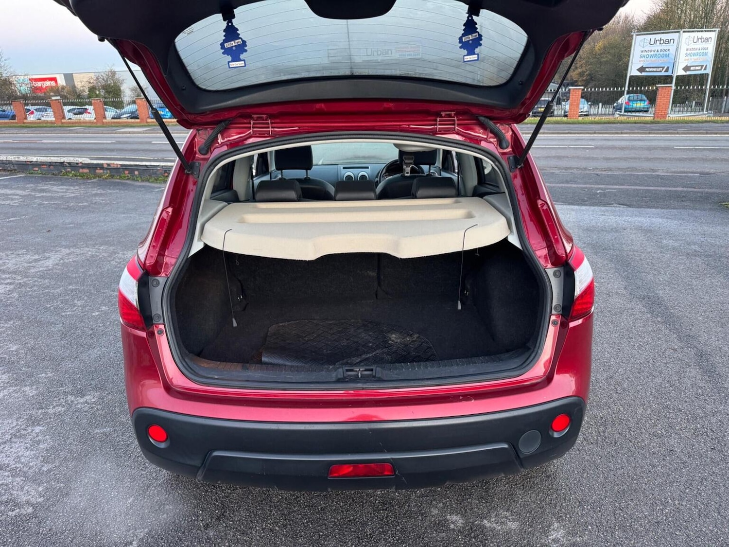 Used Nissan Qashqai 2013 for sale - 76785007: Photo 6