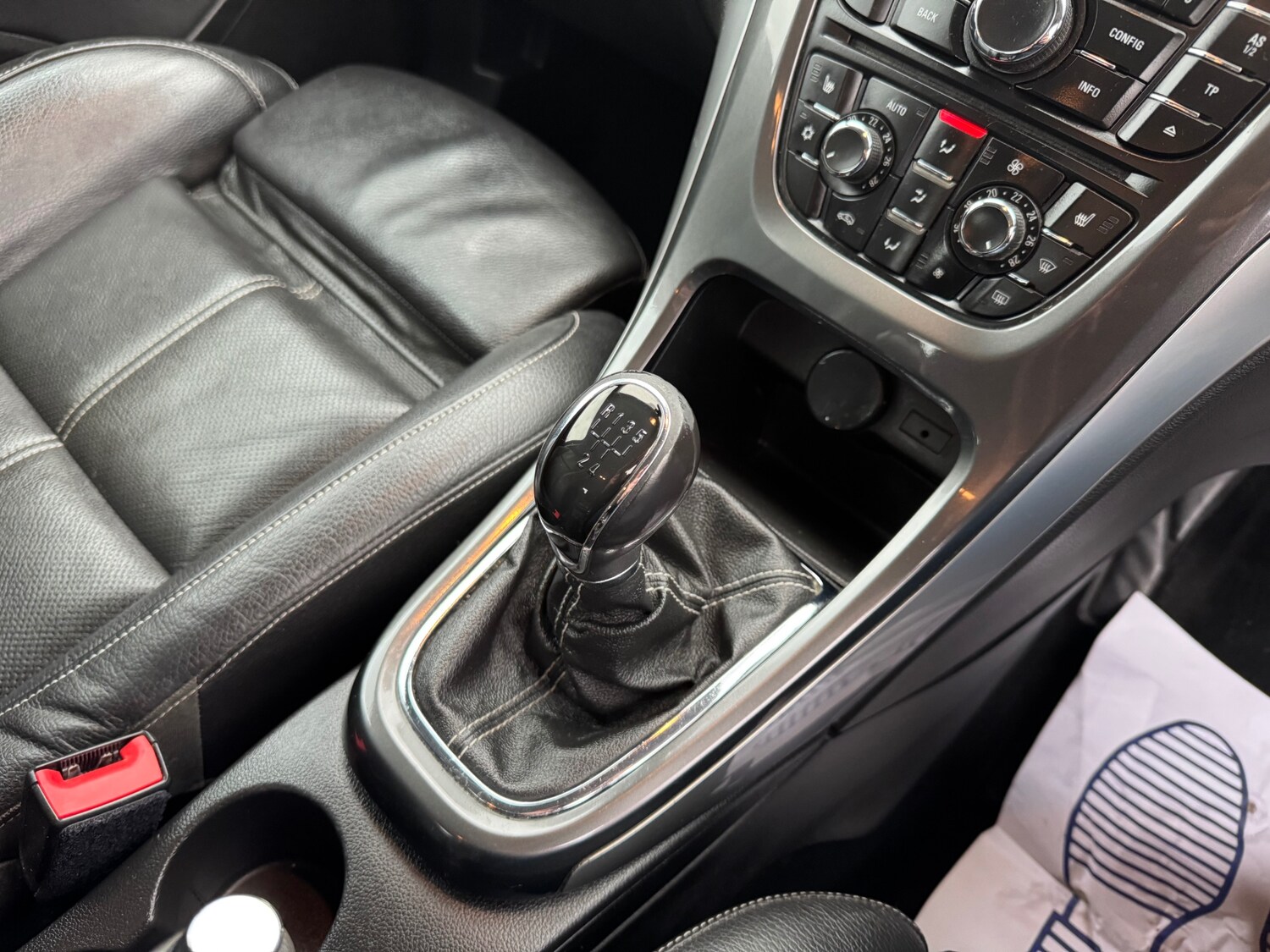 Used Vauxhall Astra 2013 for sale - 77594960: Photo 15