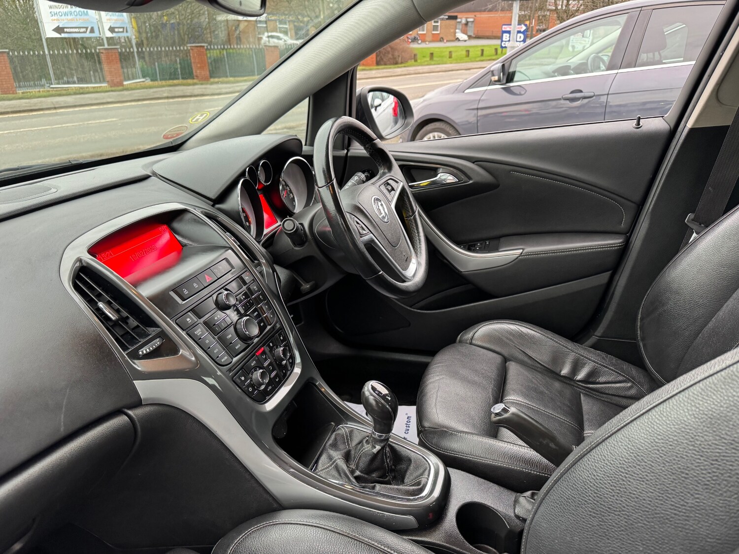 Used Vauxhall Astra 2013 for sale - 77594960: Photo 24