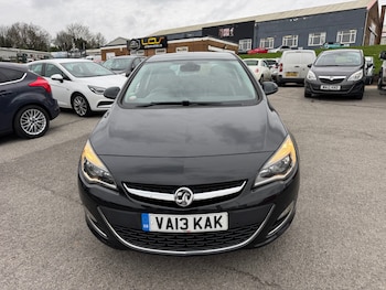 Used Vauxhall Astra 2013 for sale - 77594960: Photo