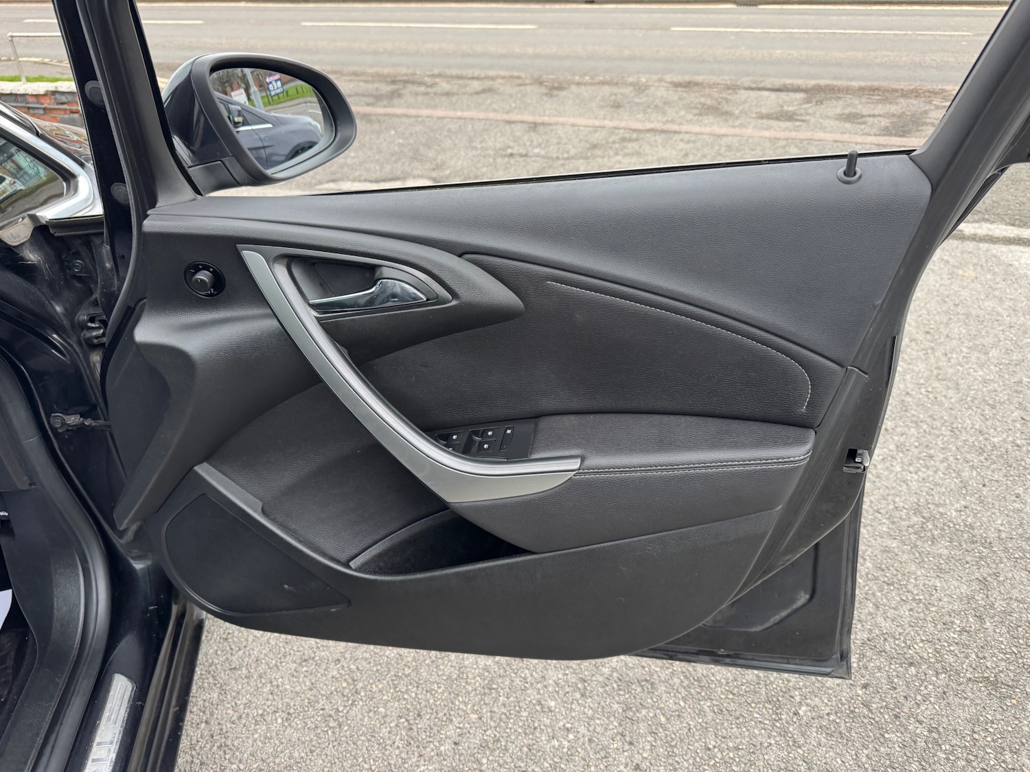 Used Vauxhall Astra 2013 for sale - 77594960: Photo 7