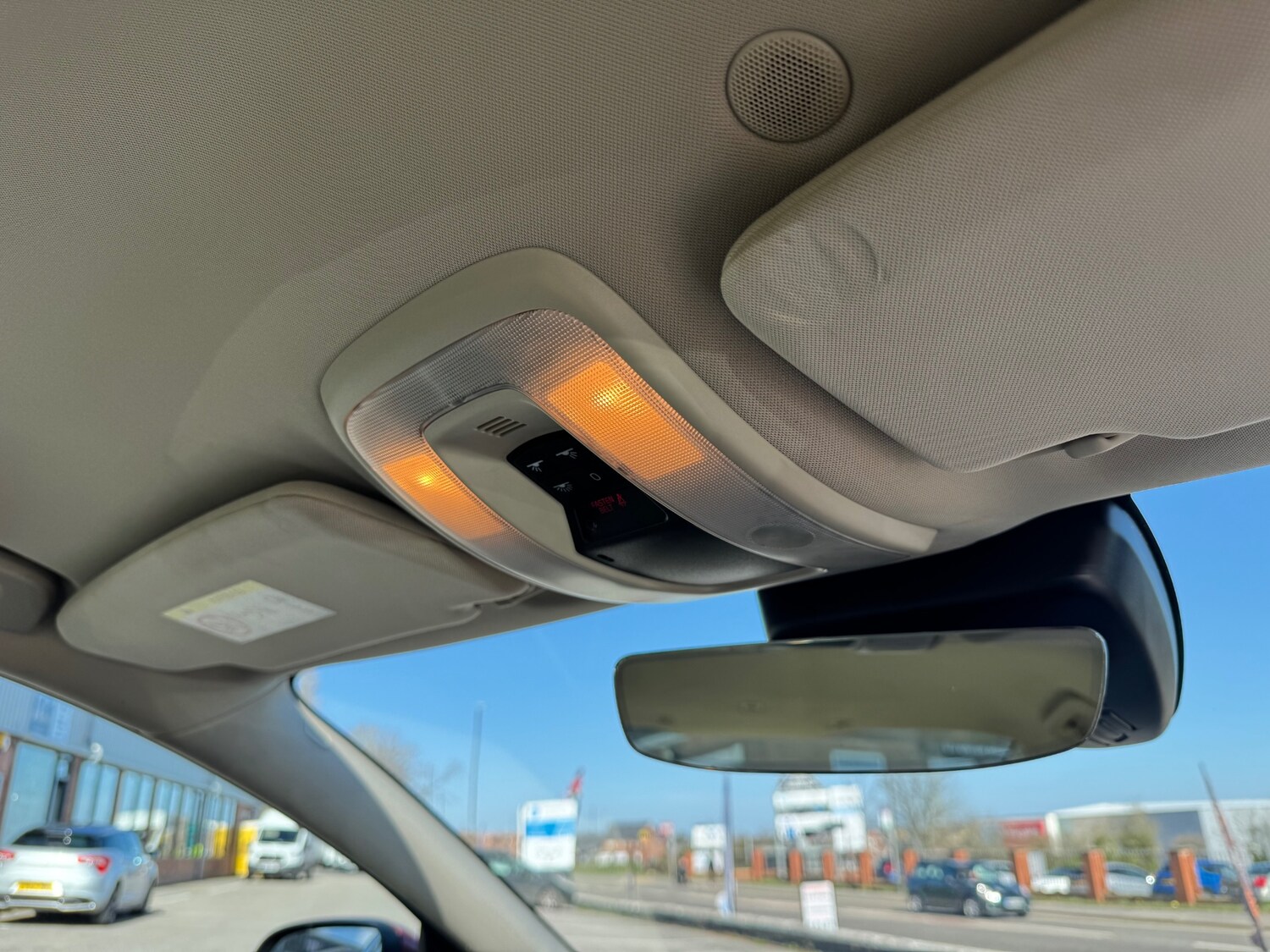 Used Volvo S60 2016 for sale - 77916907: Photo 19