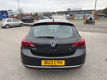 Used Vauxhall Astra 2013 for sale - 77726505: Photo