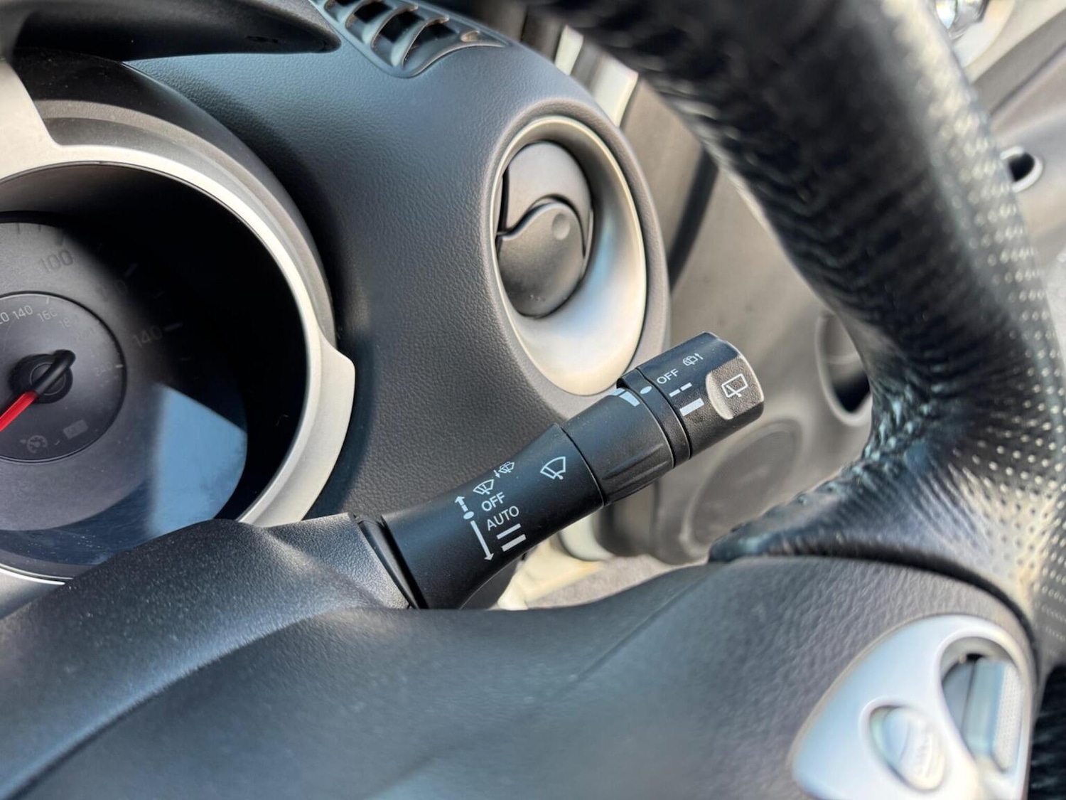 Used Nissan Juke 2011 for sale - 76699343: Photo 35