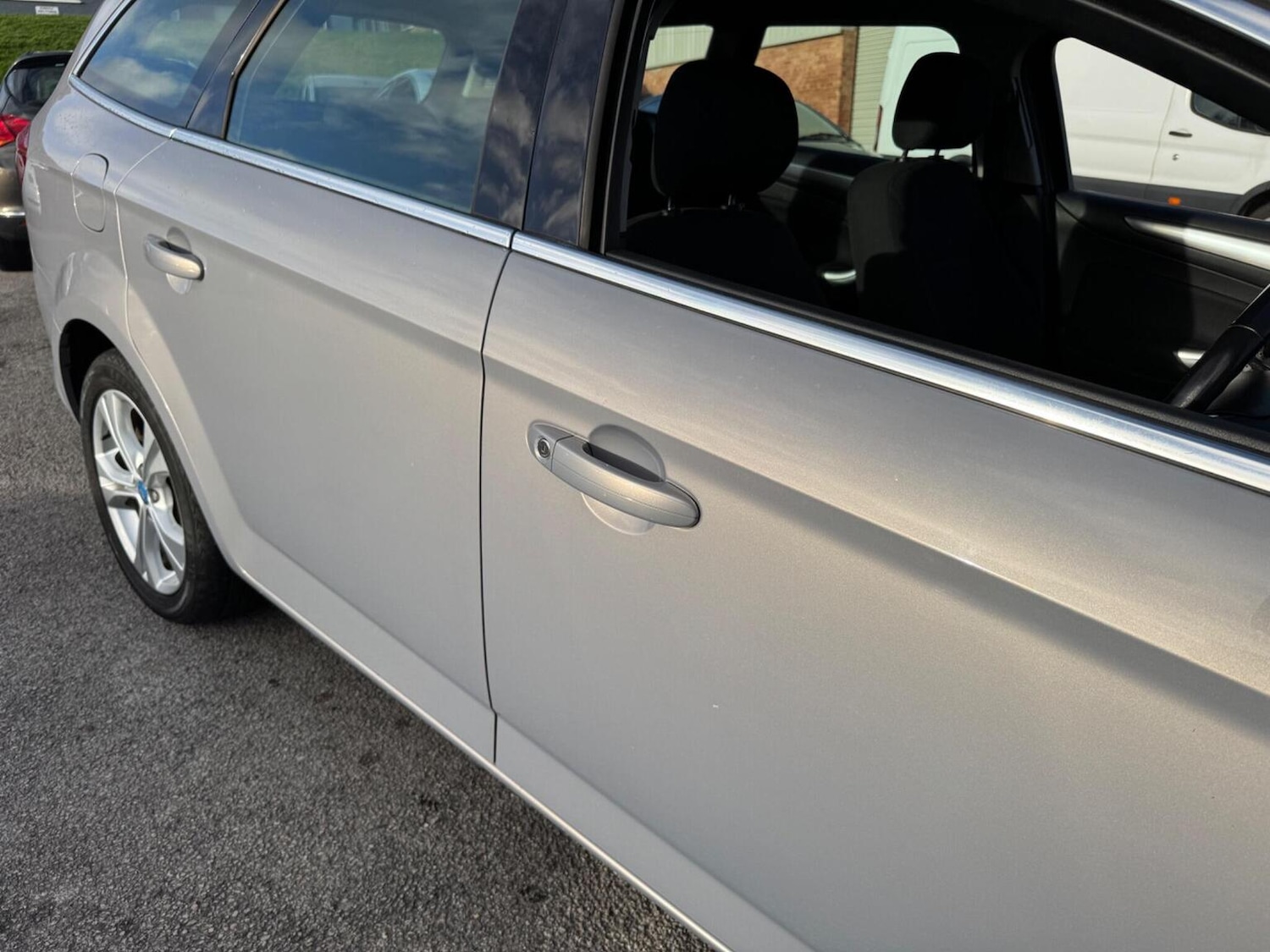 Used Ford Mondeo 2013 for sale - 76896948: Photo 12