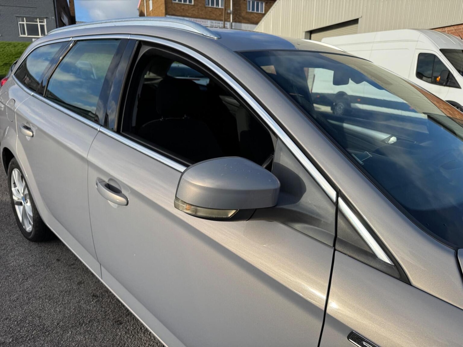 Used Ford Mondeo 2013 for sale - 76896948: Photo 13