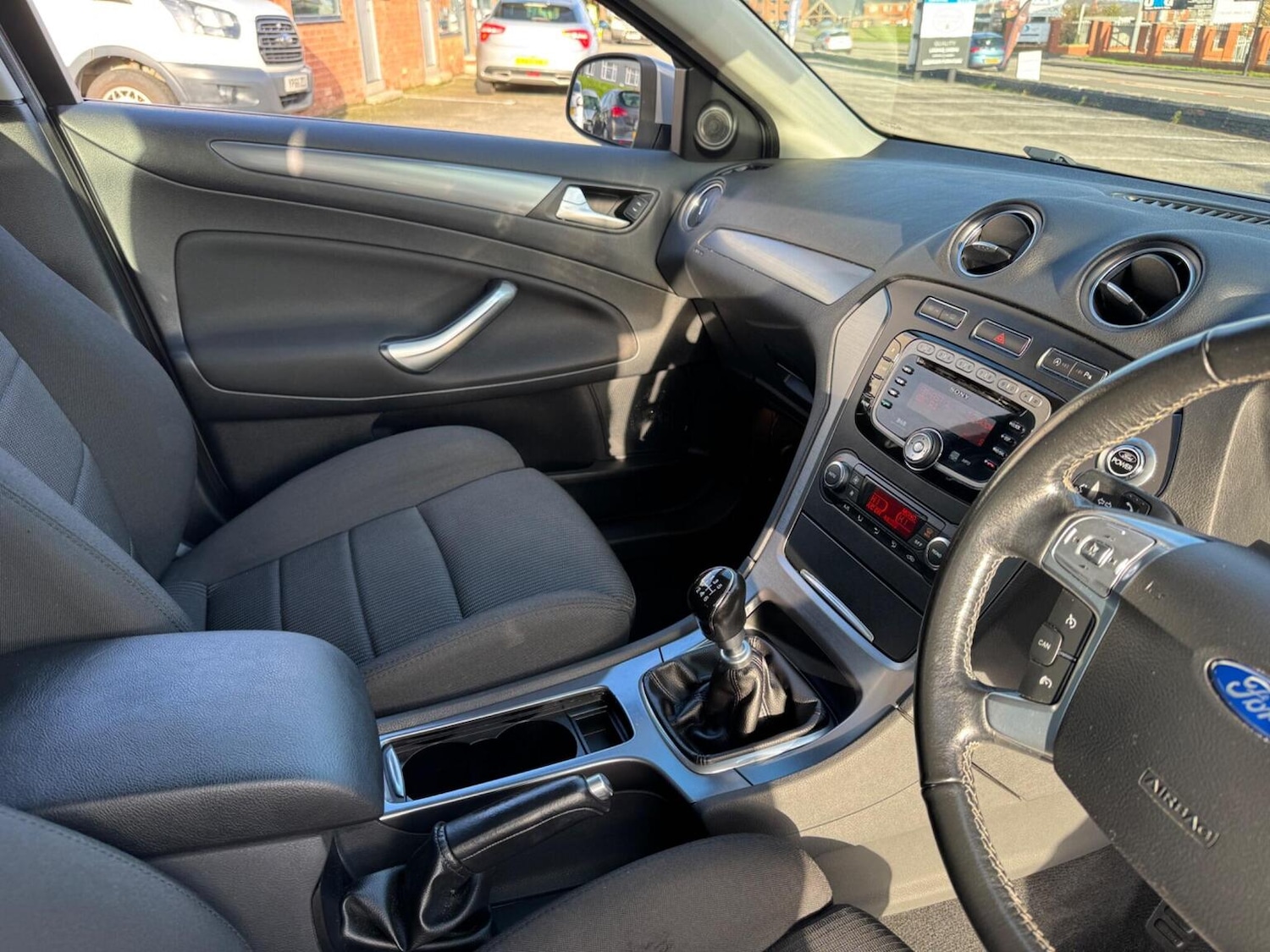 Used Ford Mondeo 2013 for sale - 76896948: Photo 32