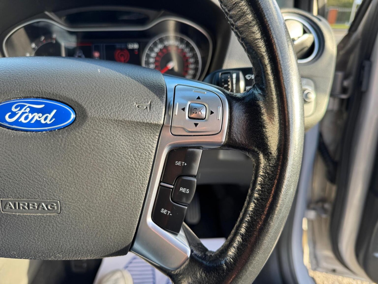 Used Ford Mondeo 2013 for sale - 76896948: Photo 35