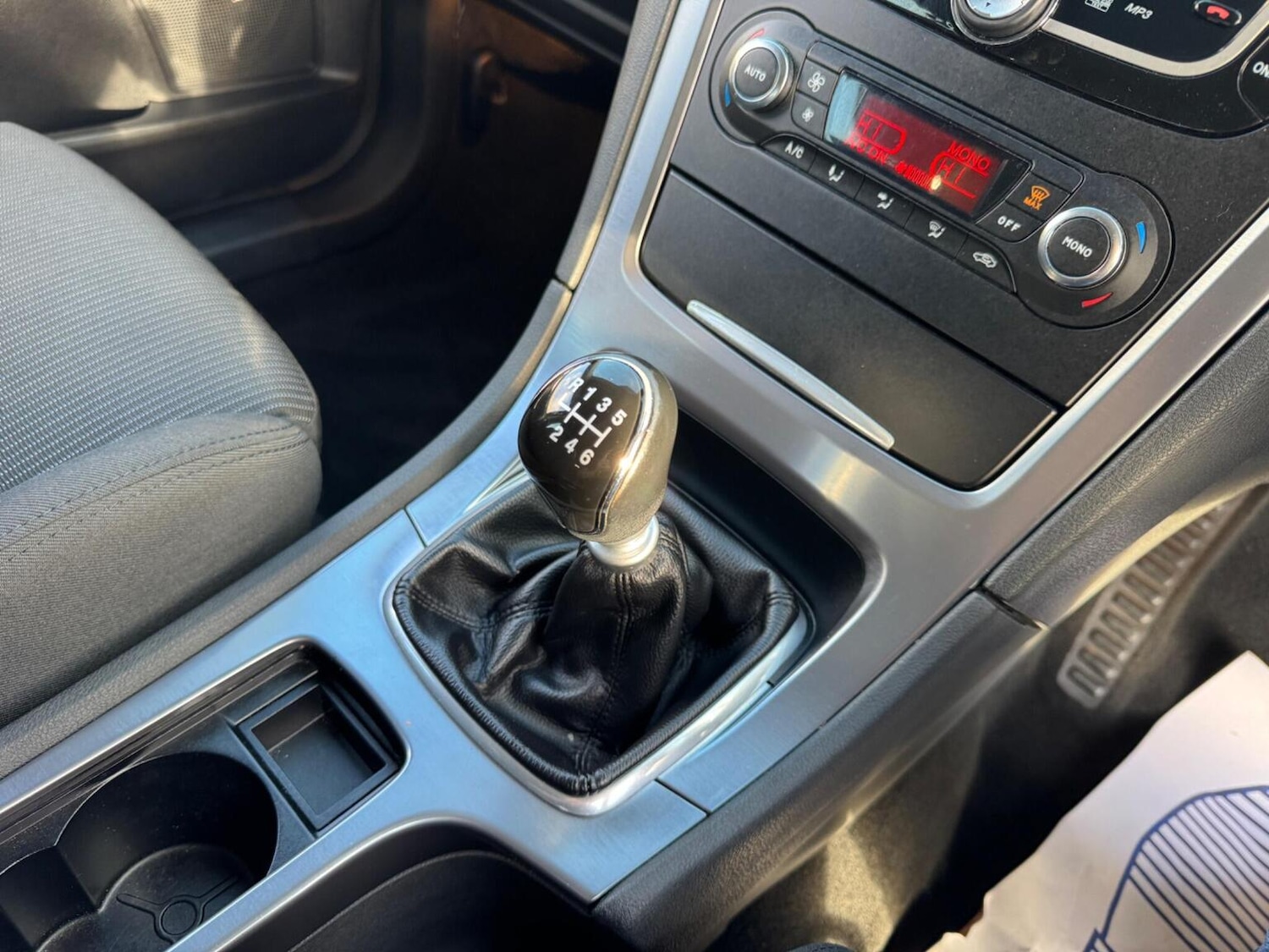 Used Ford Mondeo 2013 for sale - 76896948: Photo 40