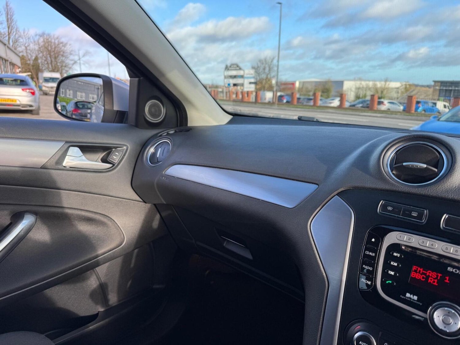 Used Ford Mondeo 2013 for sale - 76896948: Photo 41